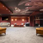 Premier Luxury Mountain Hotel