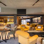 Premier Luxury Mountain Hotel