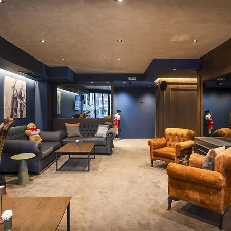 Premier Luxury Mountain