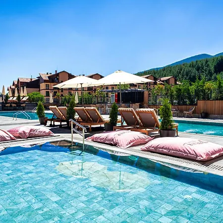 Premier Luxury Mountain מלון 5*