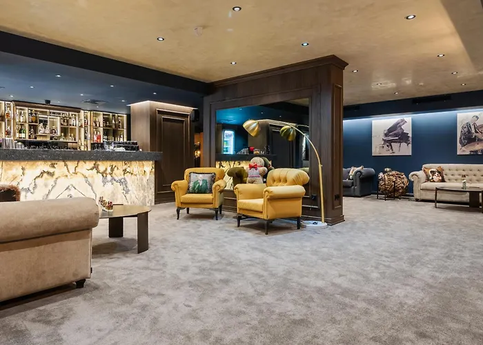 Premier Luxury Mountain Hotel